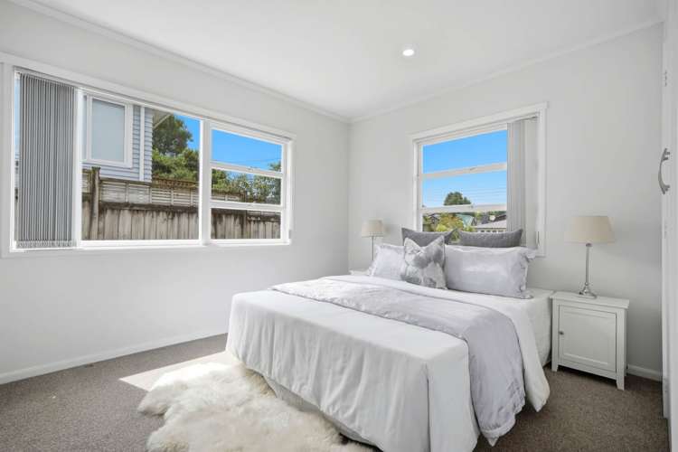7 Bond Crescent Forrest Hill_11