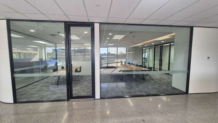 Tenancy C/1-7 The Strand Takapuna_14