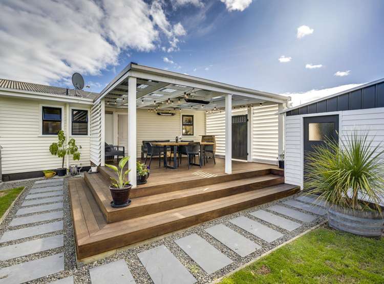 16 Surrey Street_0