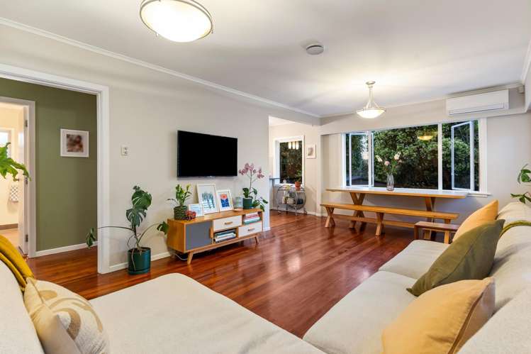 350 Royal Road Massey_5