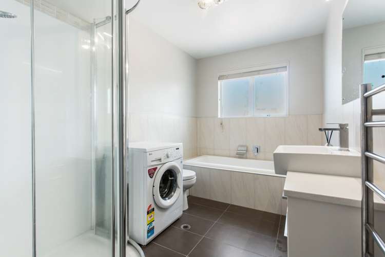 19 Bintulu Place Fairview Heights_16