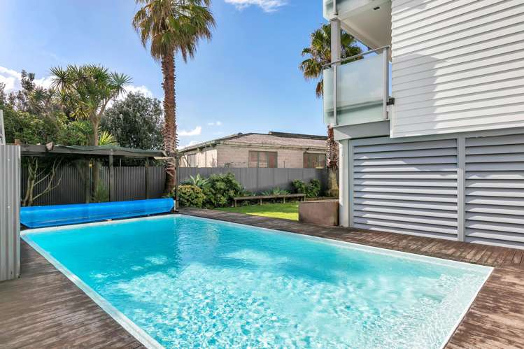 1f/86a Rockfield Road Penrose_13