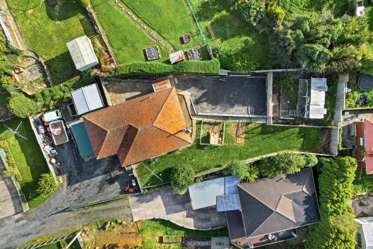 38 Lindsay Road Caversham_13