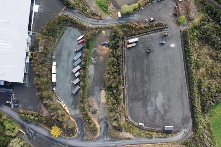 Yard 4, 909 Haruru Road Silverdale_2