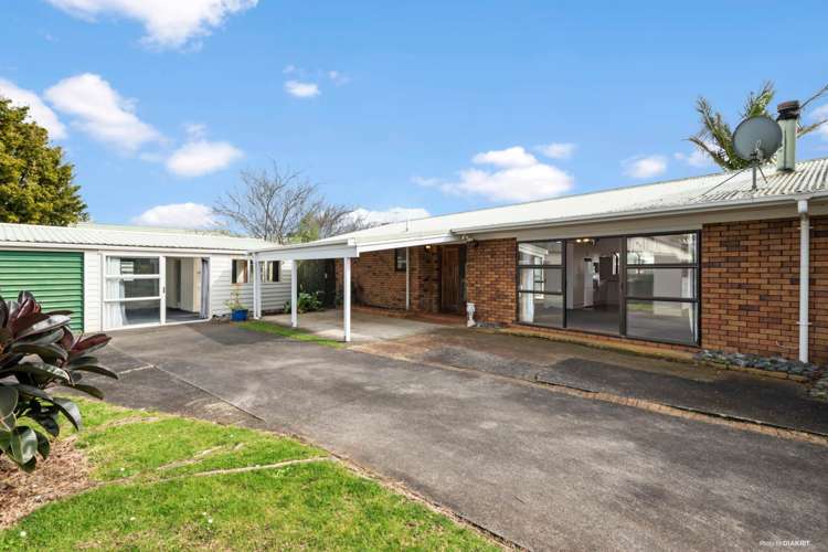 28 Taihiki Road Clarks Beach_1