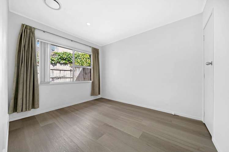 3/96 Titirangi Road New Lynn_14