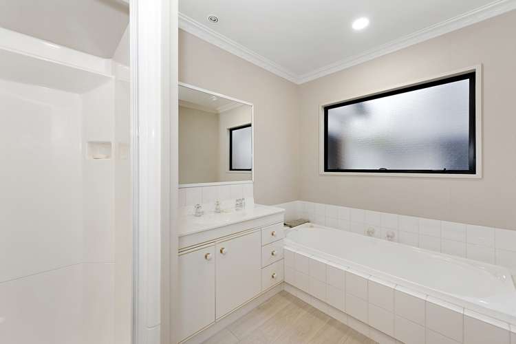 4 The Avenue Harrowfield_14