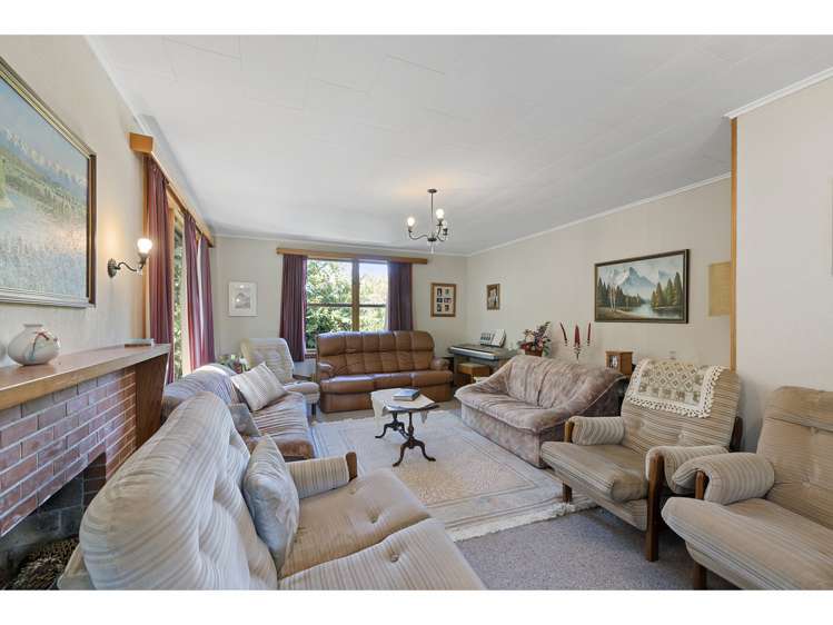 90 Moffat Drive Lincoln_5