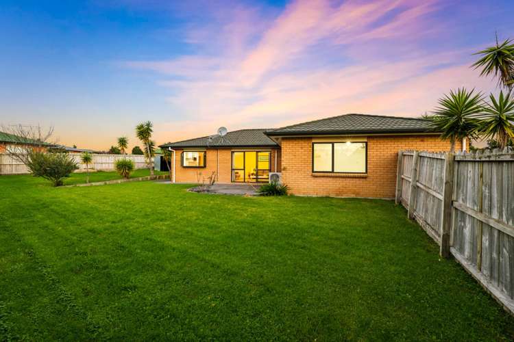 42 Medvale Avenue Flat Bush_23