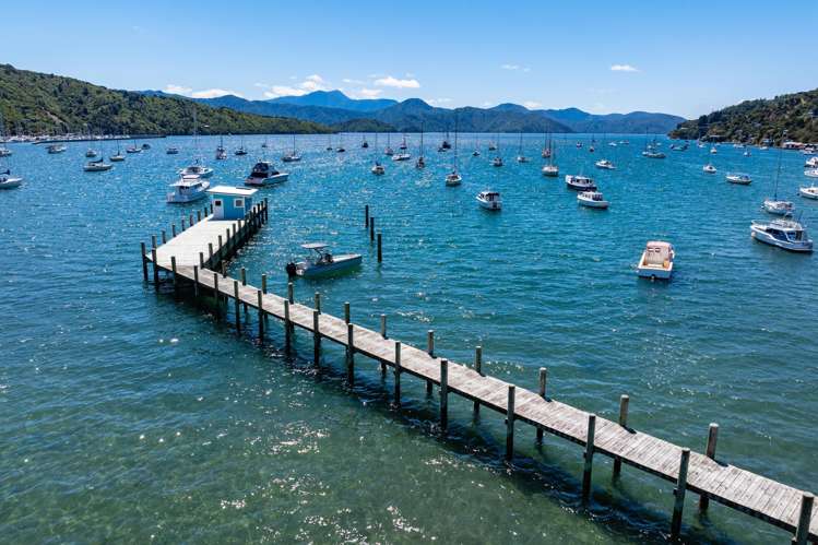 2 Whaitere Place Picton_32