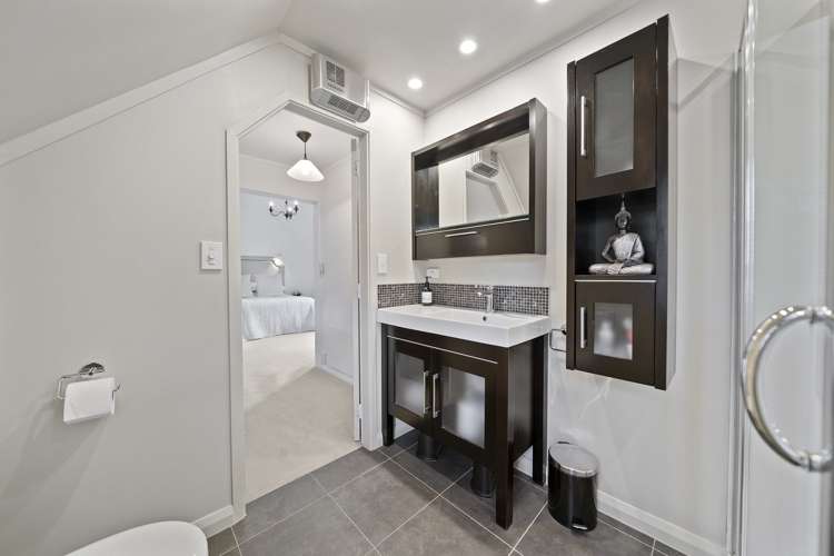 56a Barton Road Heretaunga_12