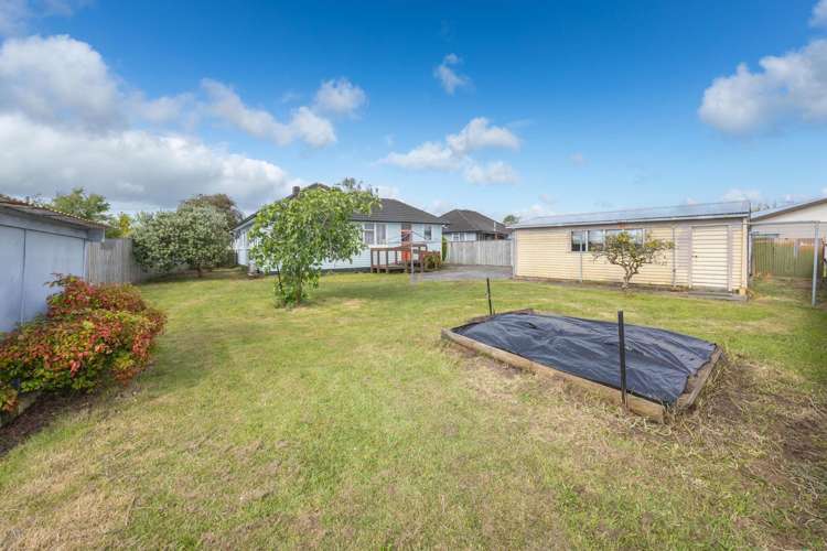 10 Byron Road Enderley_14