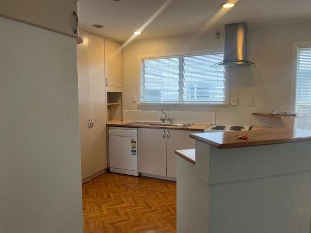 7 Pandora Place Pakuranga_4