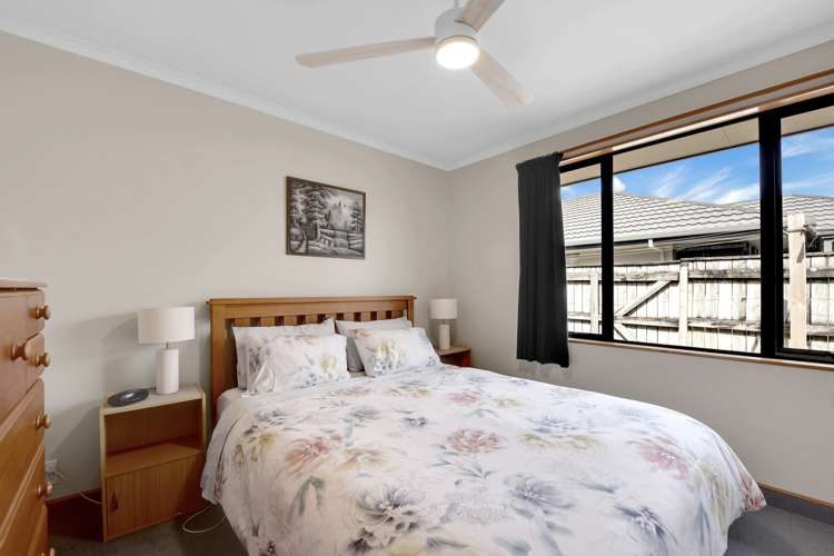 55 Aldinga Avenue Stoke_13