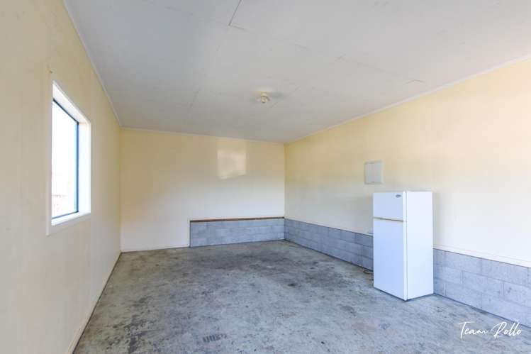 126c Saint Vincent Street Toi Toi_14