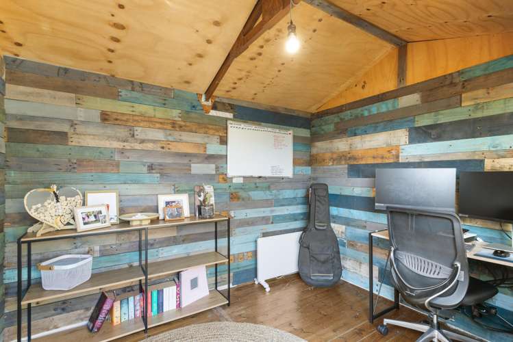 35B Henderson Crescent Gate Pa_20