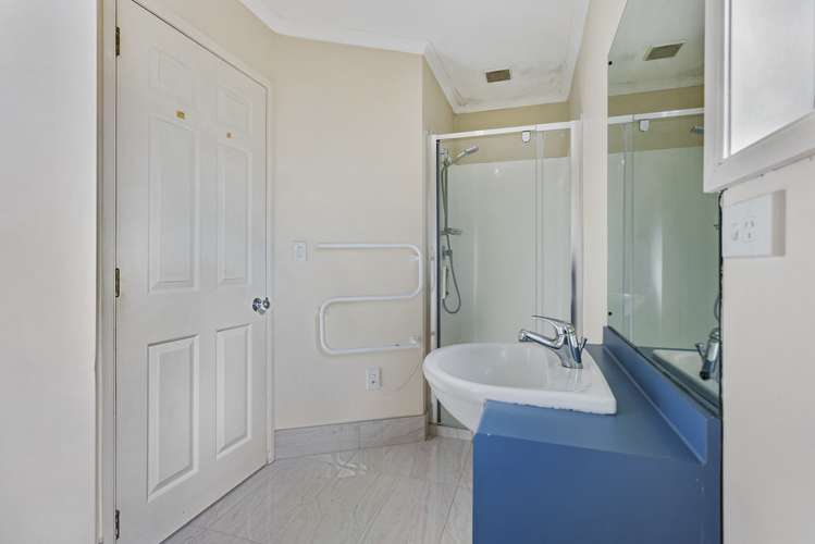 6 Zamora Lane Mount Roskill_10