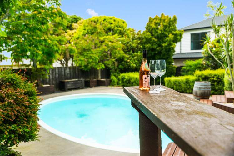 85 Hutchinson Road Bucklands Beach_7