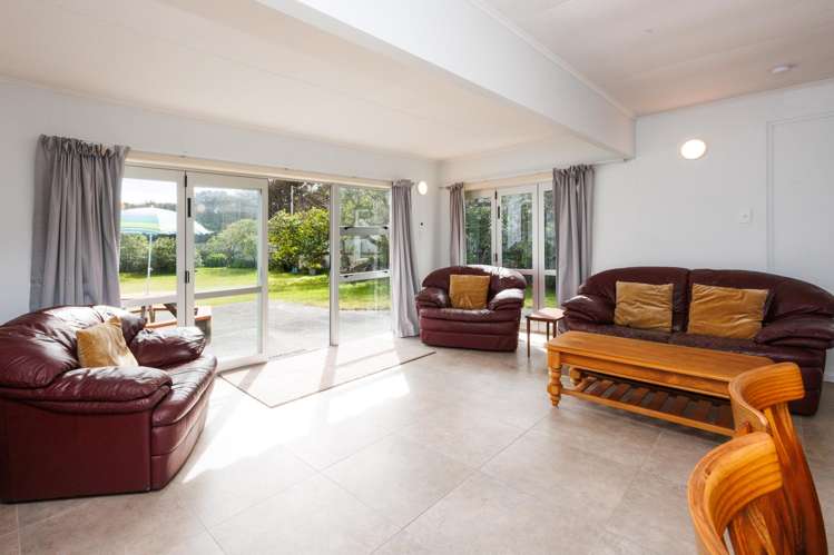 31 Hunia Terrace Himatangi Beach_1