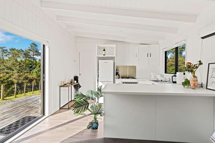 1041 Woodcocks Road Kaipara Flats_14