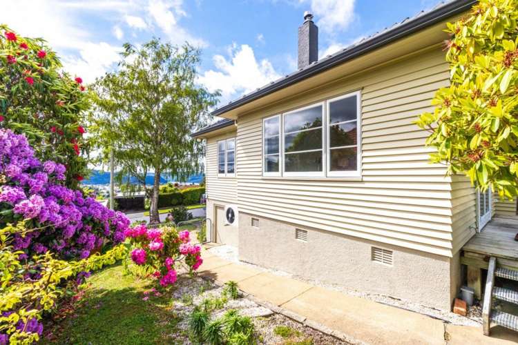 19 Greenhill Avenue Wakari_12