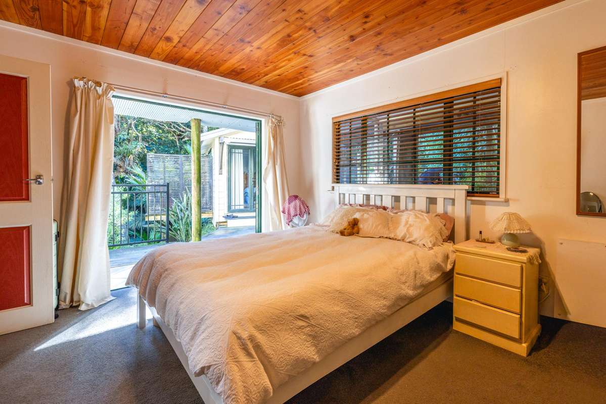 31 Hekerua Road_3
