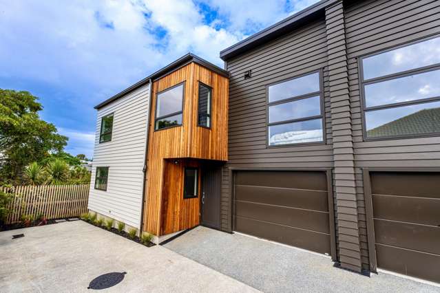 Stunning Newly Constructed Townhouse in Mt Roskill