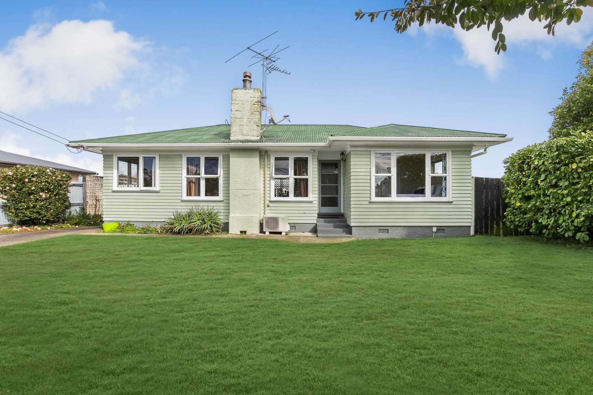 1/21 Rollerson Street Papakura_0