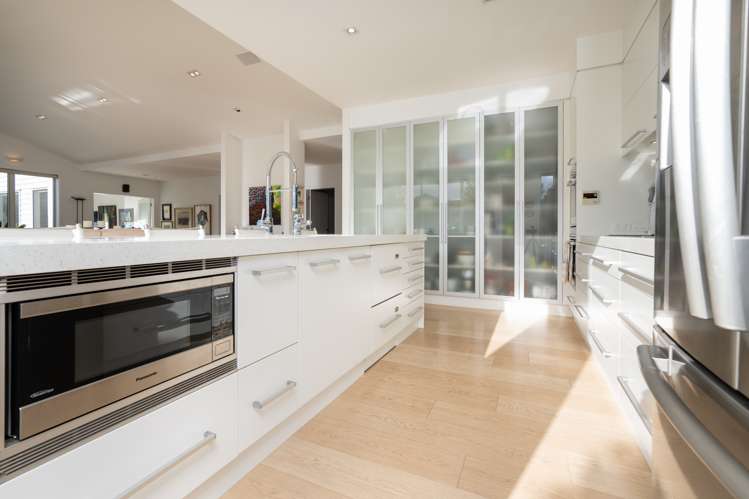 3 Featherstone Drive Flagstaff_9