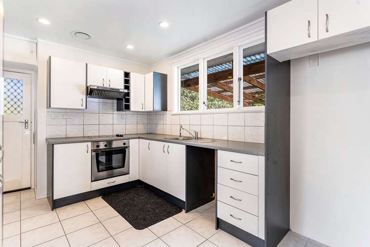 34 Sullivan Avenue Mangere Bridge_2