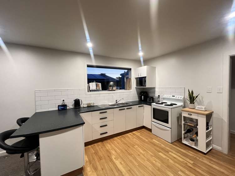 173 Stafford Street Hokitika_5