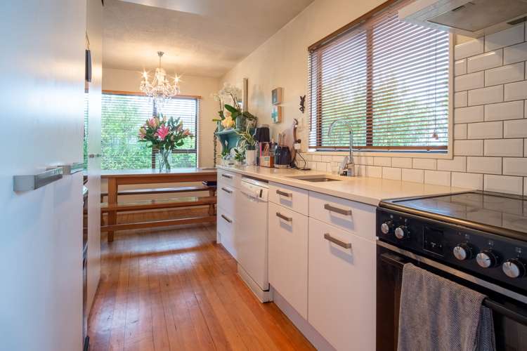 2/51 Saint Johns Street Woolston_3