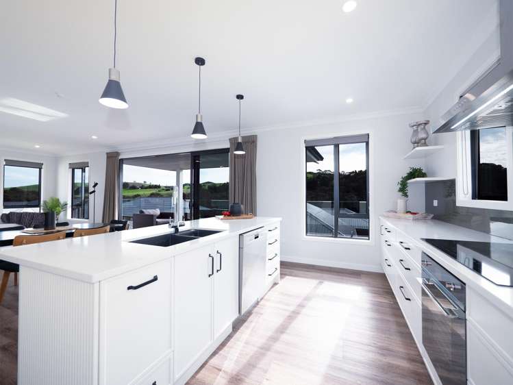30 Admiralty Drive_1