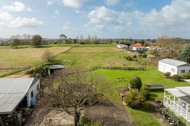 8 Meadow View Lane Pukete_23