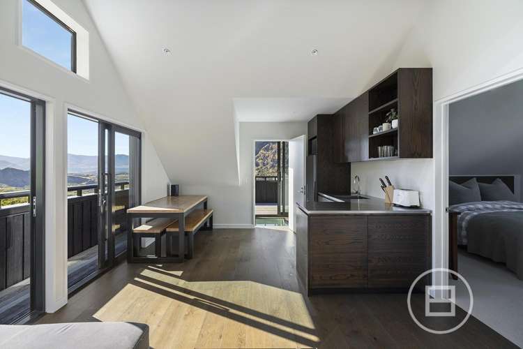 12 Crows Nest Road Arthurs Point_21