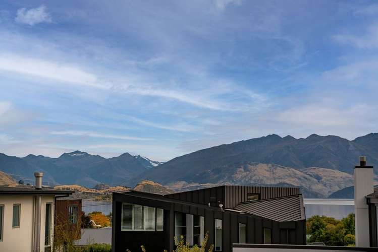 53 Tenby Street Wanaka_9