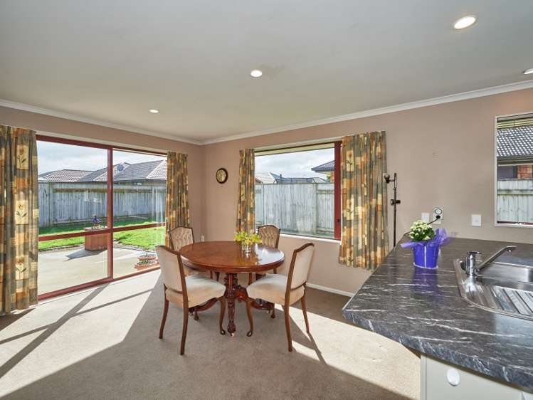 16 Orlando Way Kelvin Grove_3