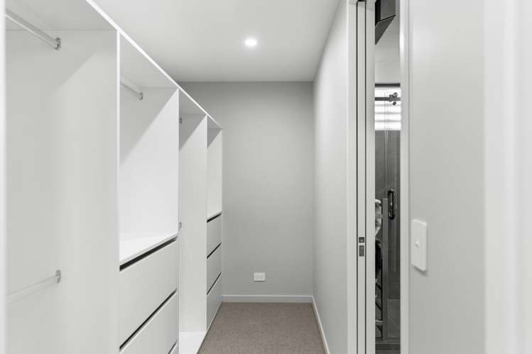 4/42 Browns Road Merivale_18