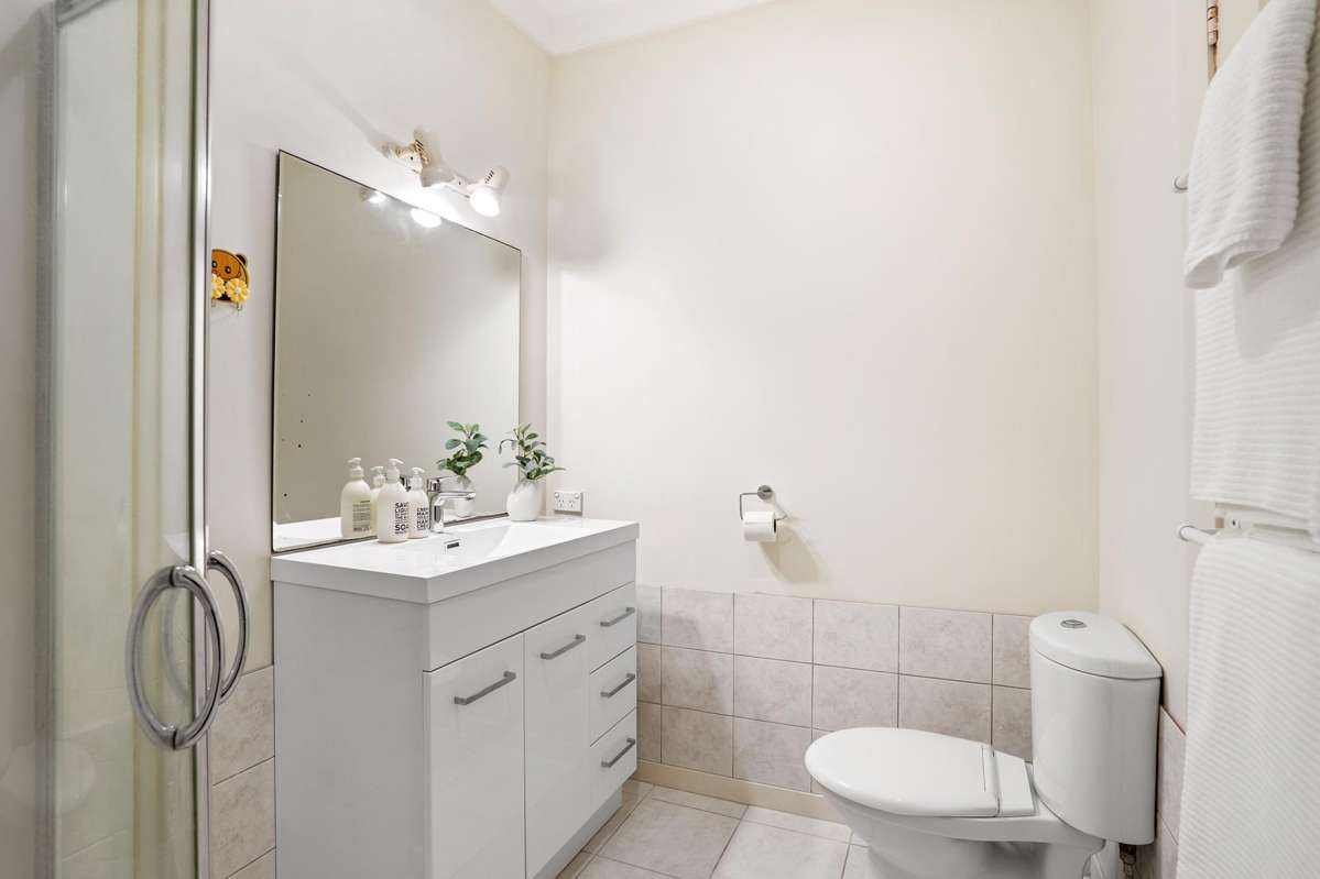 2/49 Margot Street_5