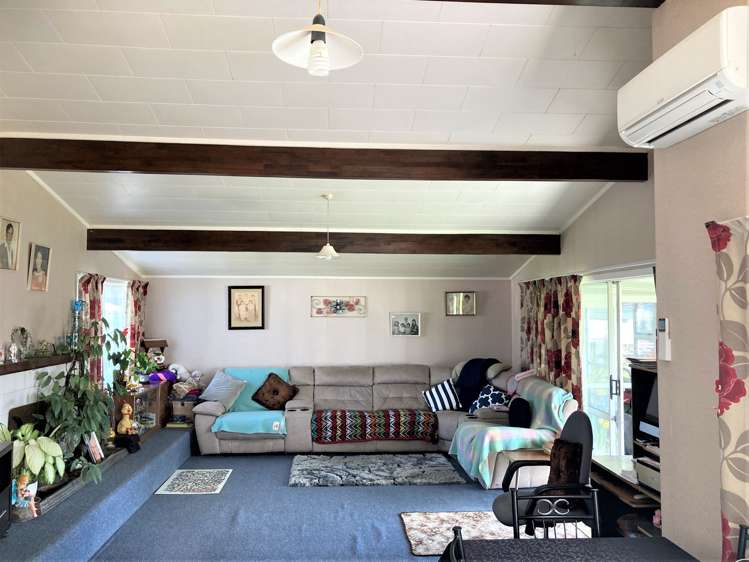 84 Grey Street Waitara_4