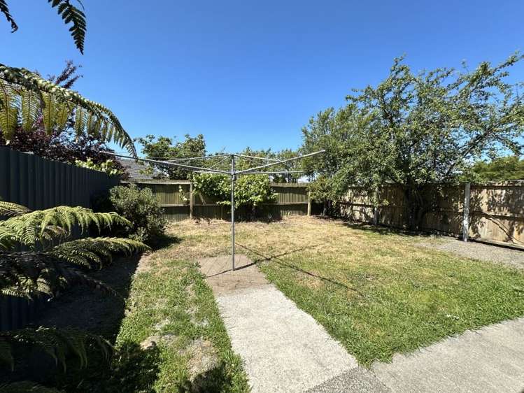 374a Pages Road Aranui_13