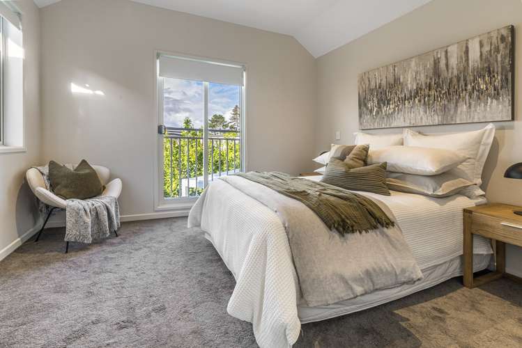 1 Mikoikoi Crescent Mangere Bridge_14