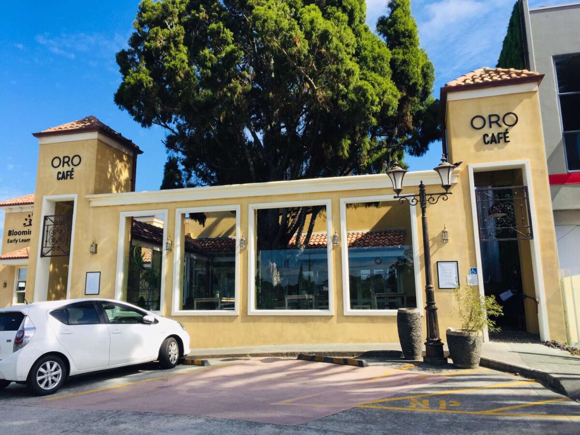 373 West Coast Road Glen Eden_0