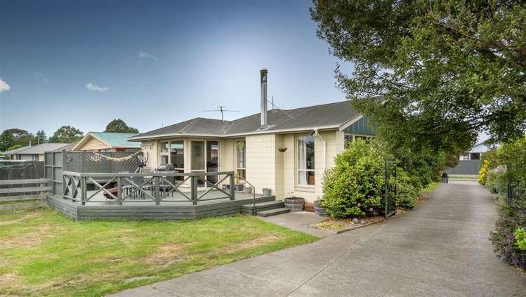 72 Kathleen Crescent Hornby_14