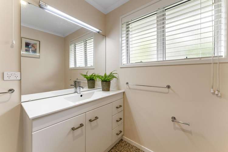 46a Mere Road Taupo_17