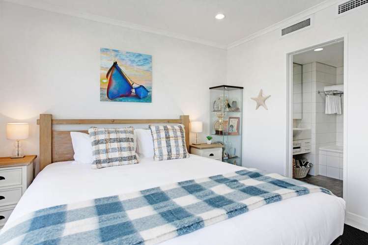 9-17 Byron Avenue Takapuna_40