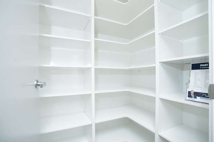 87 Barrington Drive Huntington_15