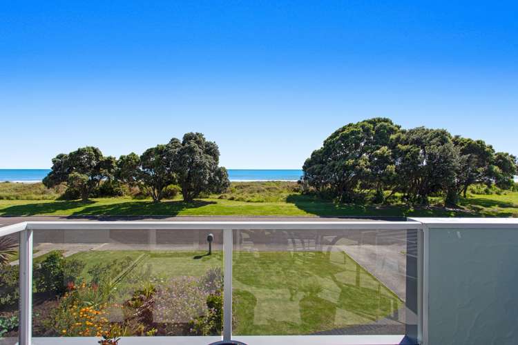 54 Ocean Road Ohope_11