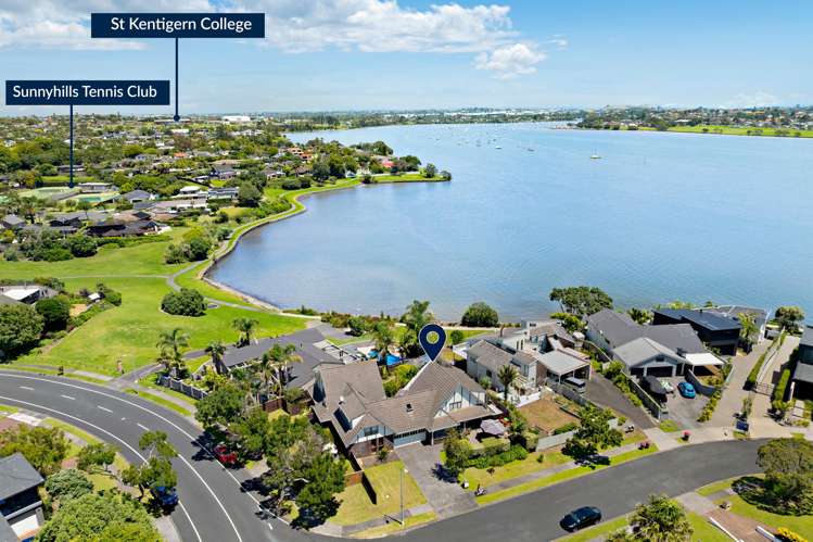 2/22 Bramley Drive Farm Cove_18