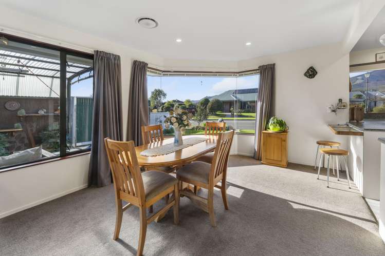 40 Tyree Drive Stoke_10